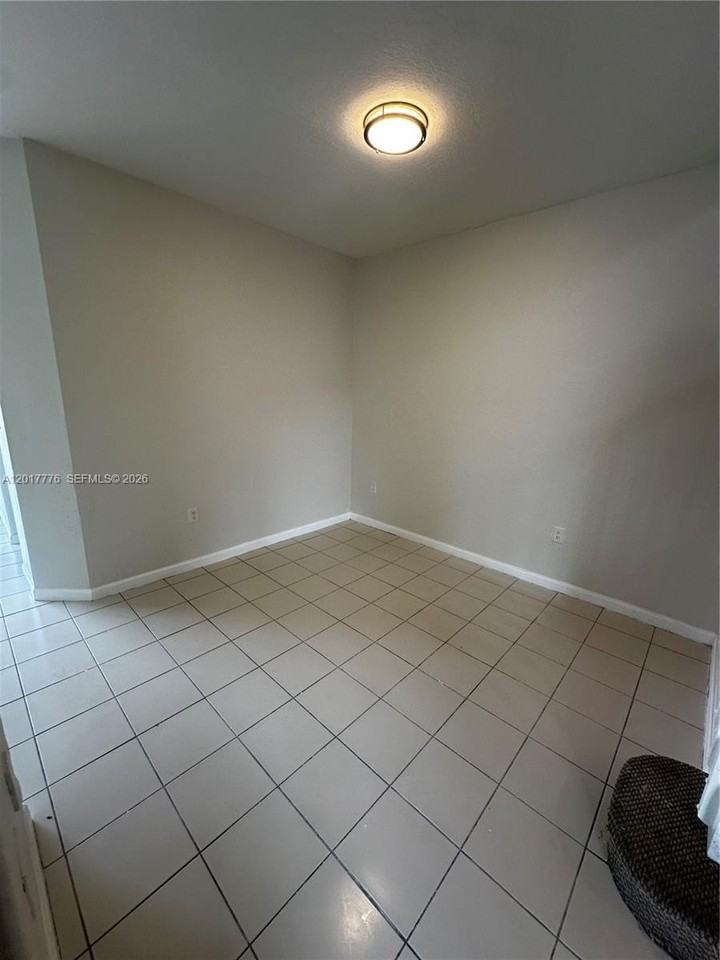 2907 Se 15th Rd #67 - Photo 6 of 25