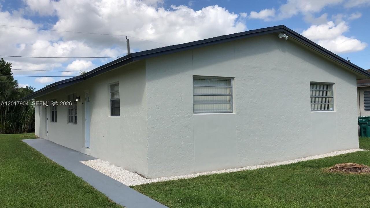 25430 Sw 107th Ave #25430 - Photo 6 of 7
