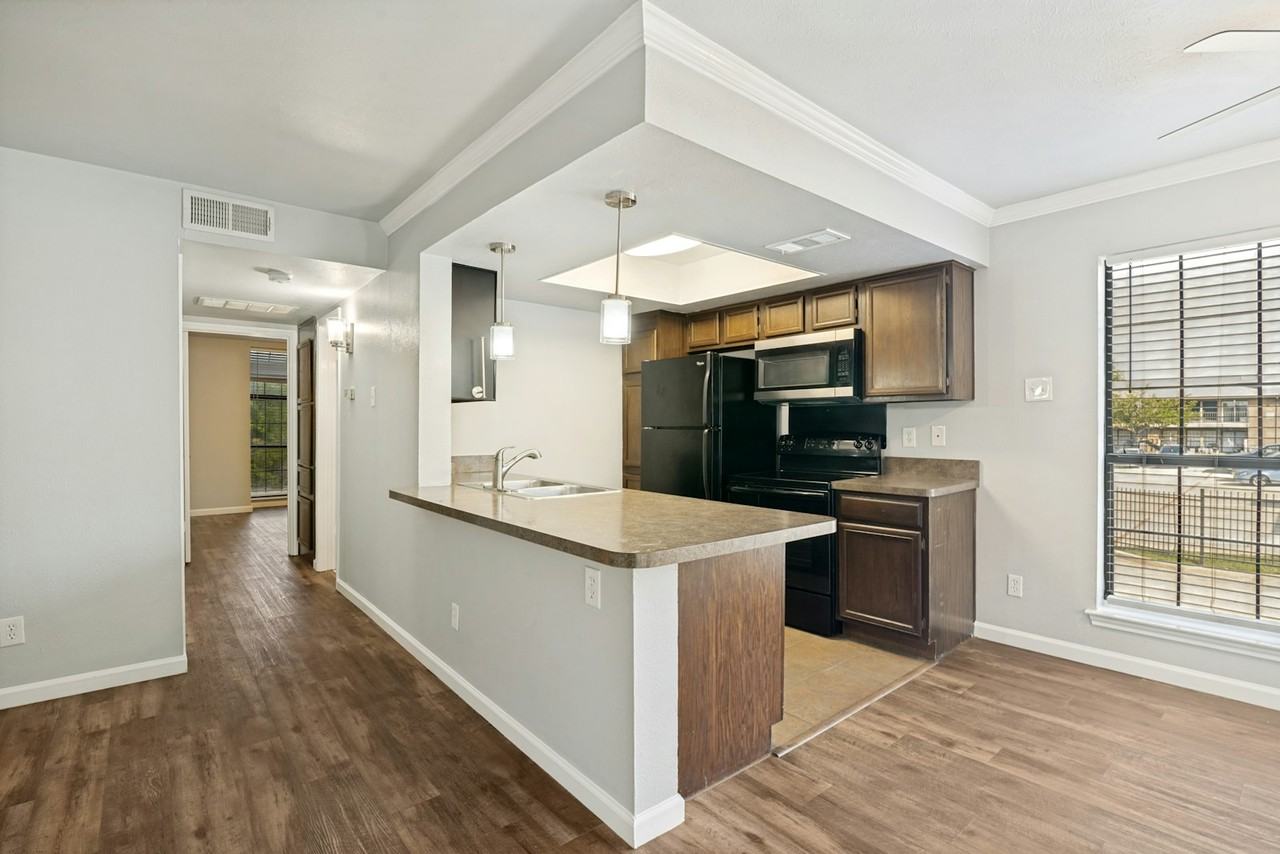 4420 Chaha Road, Unit 201 - Photo 4 of 12