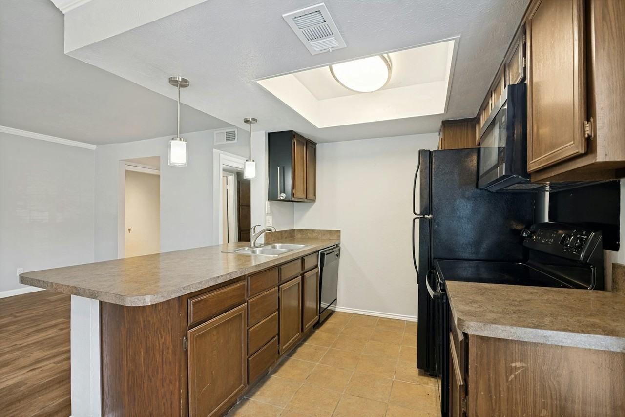 4420 Chaha Road, Unit 201 - Photo 7 of 12
