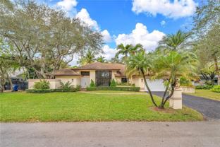 10330 Sw 58th Ct - Photo 1 of 1