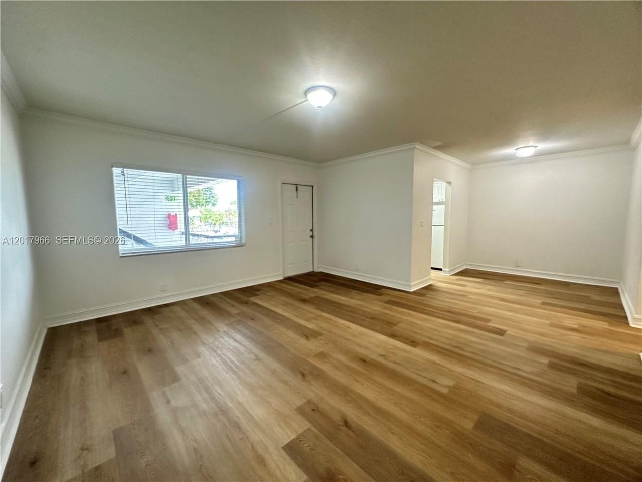 1400 Ne 56th St #206 - Photo 4 of 38