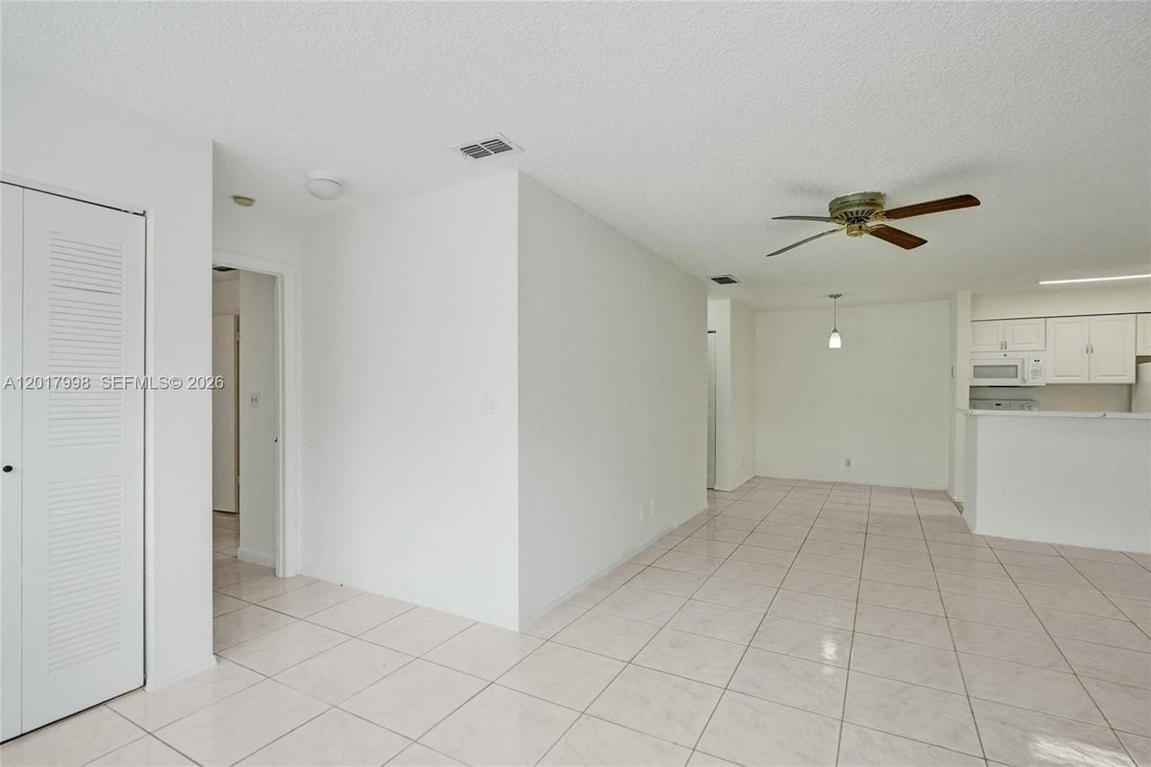 2866 S University Dr #5107 - Photo 6 of 25