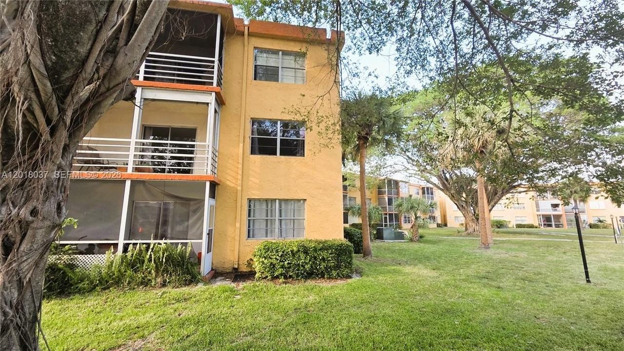 4344 Nw 9th Ave #10-2B - Photo 2 of 13