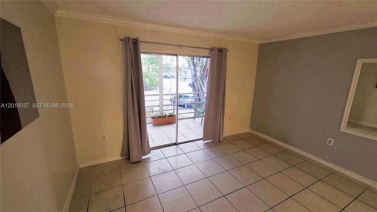 4344 Nw 9th Ave #10-2B - Photo 5 of 13