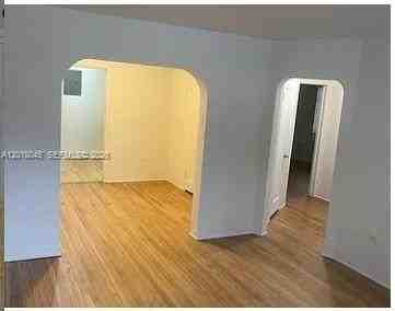 23 Majorca Ave #1 - Photo 3 of 5