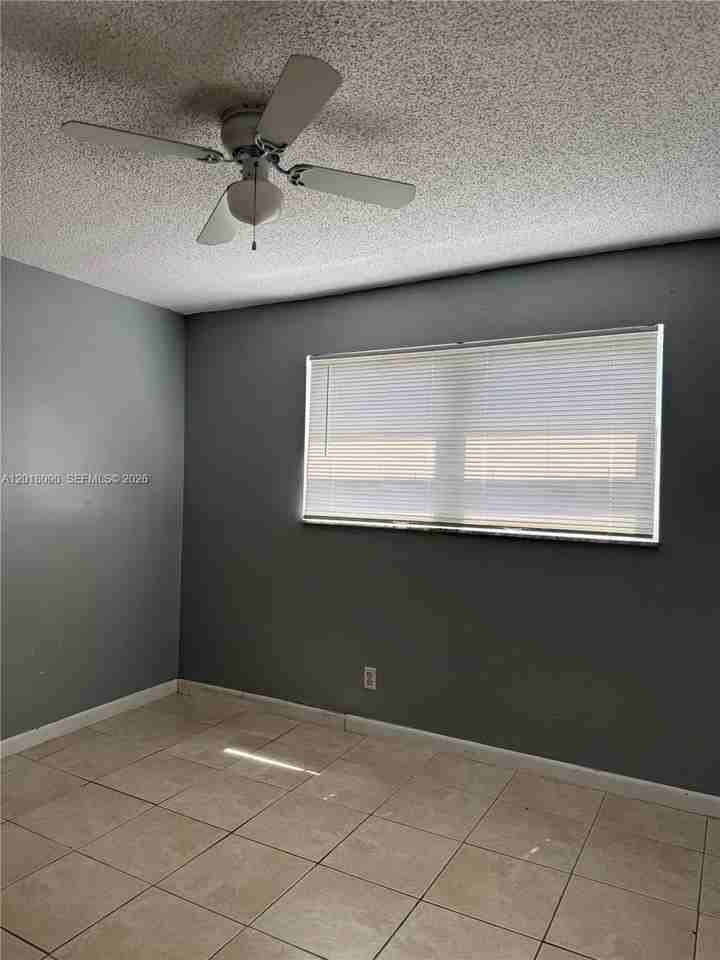 8020 Colony Cir N #209 - Photo 5 of 10