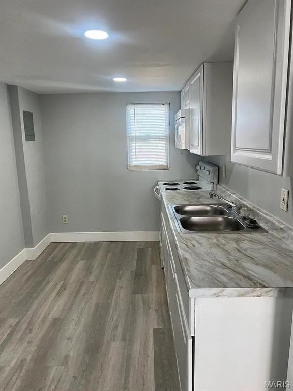 806 Center St #3 - Photo 3 of 5