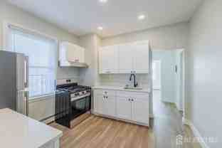 382 Summit Ave #2A - Photo 1 of 1