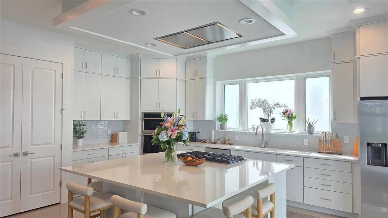 6314 Sea Lavender Dr - Photo 6 of 40