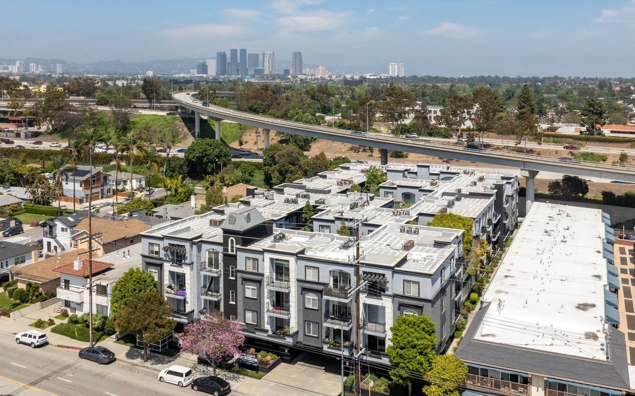 2820 Sawtelle Blvd - Photo 5 of 40