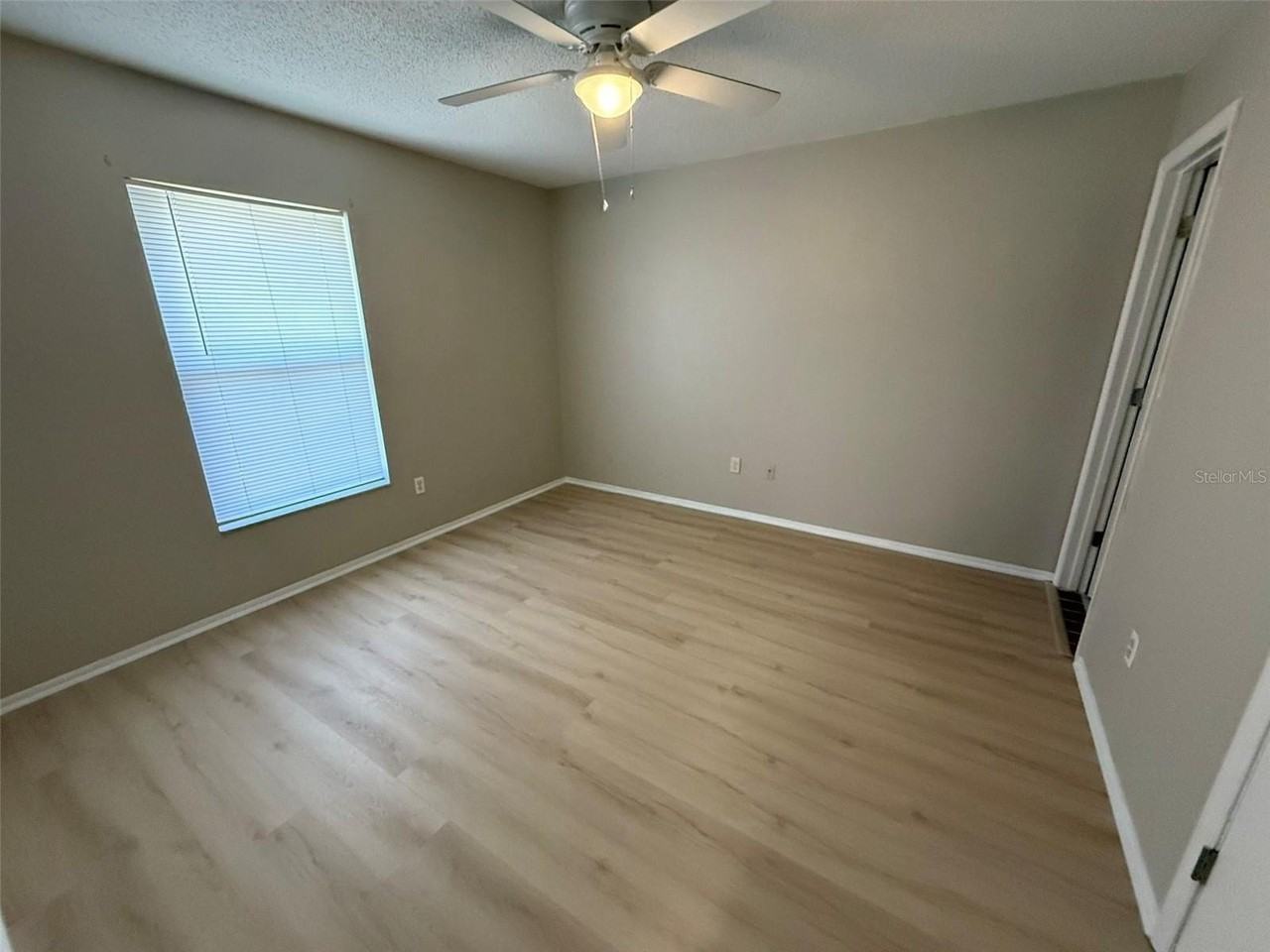 11081 Pendleton Ave #A - Photo 6 of 12