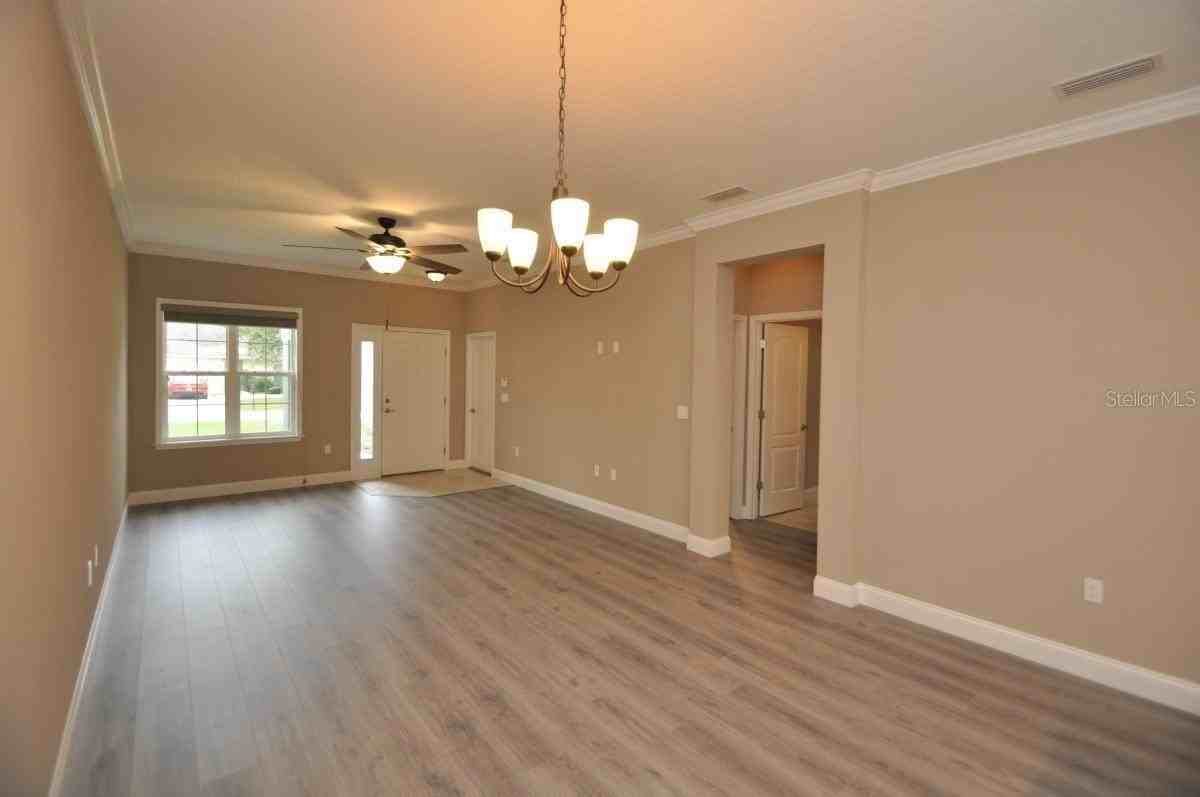 11 Ullynn Pl #A - Photo 4 of 17