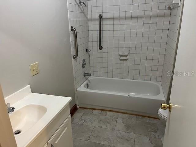 350 Nw 249th St - Photo 7 of 9