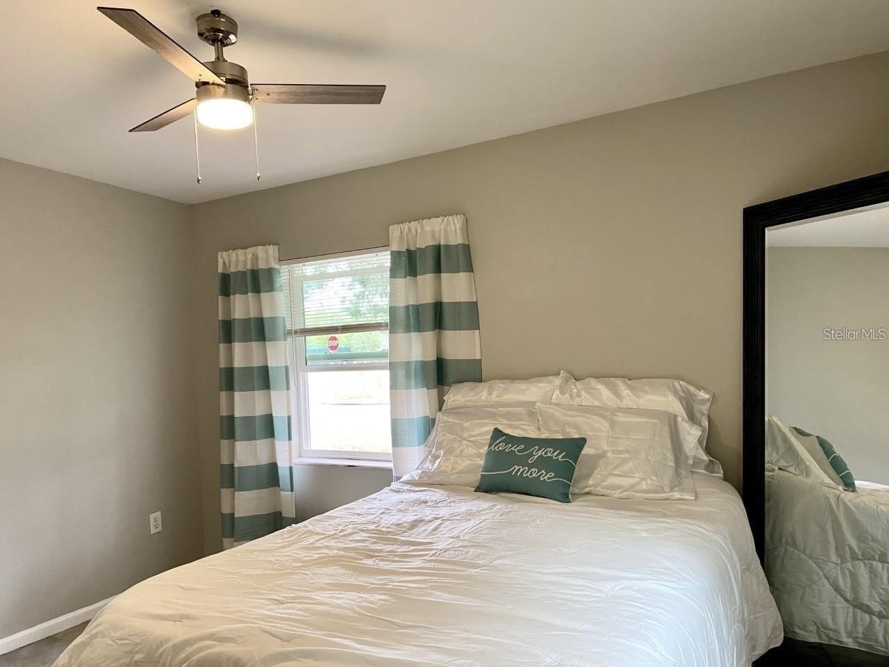 813 S Amelia Ave - Photo 6 of 14