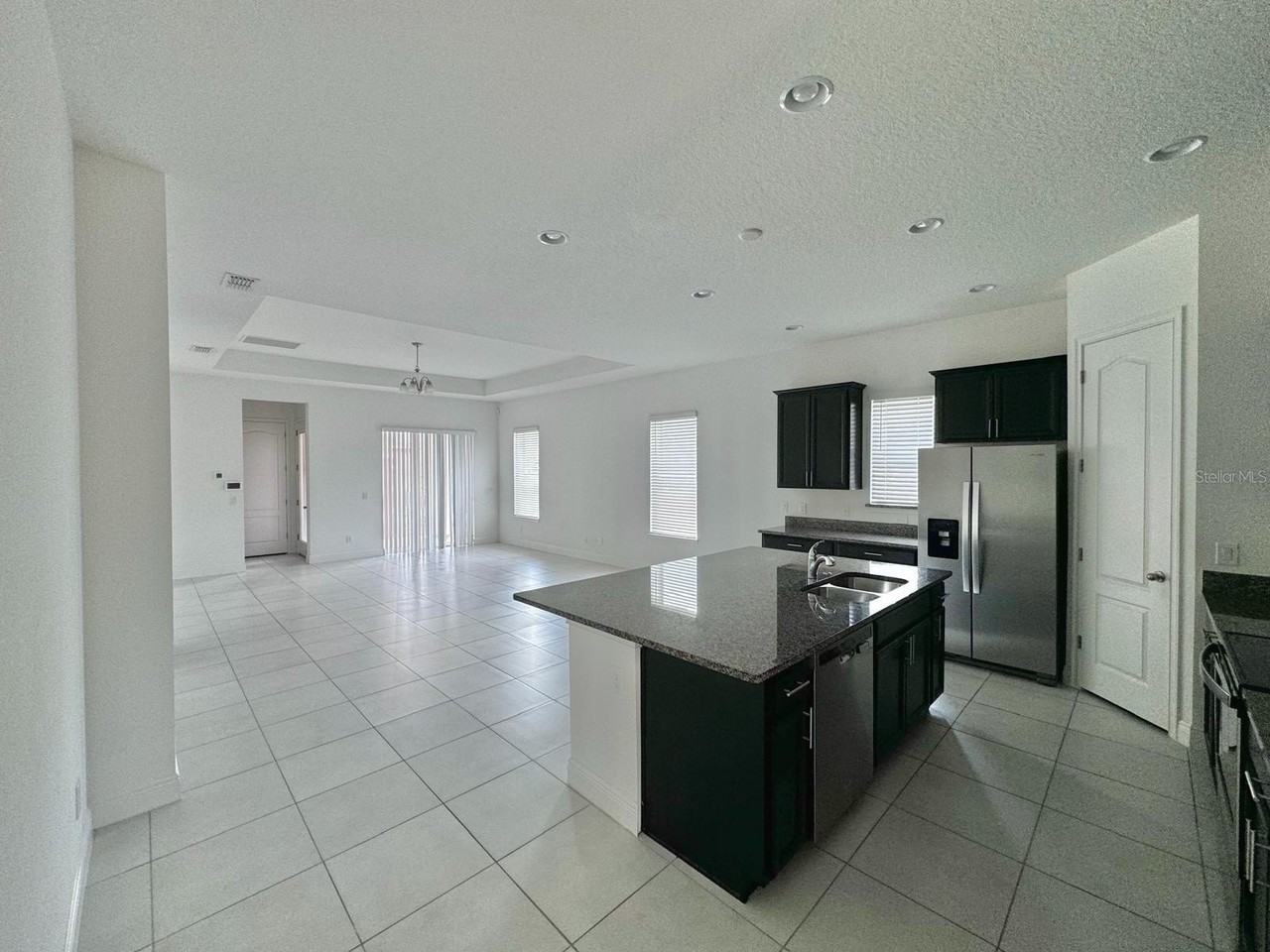 13372 Stoddart Ave - Photo 5 of 32