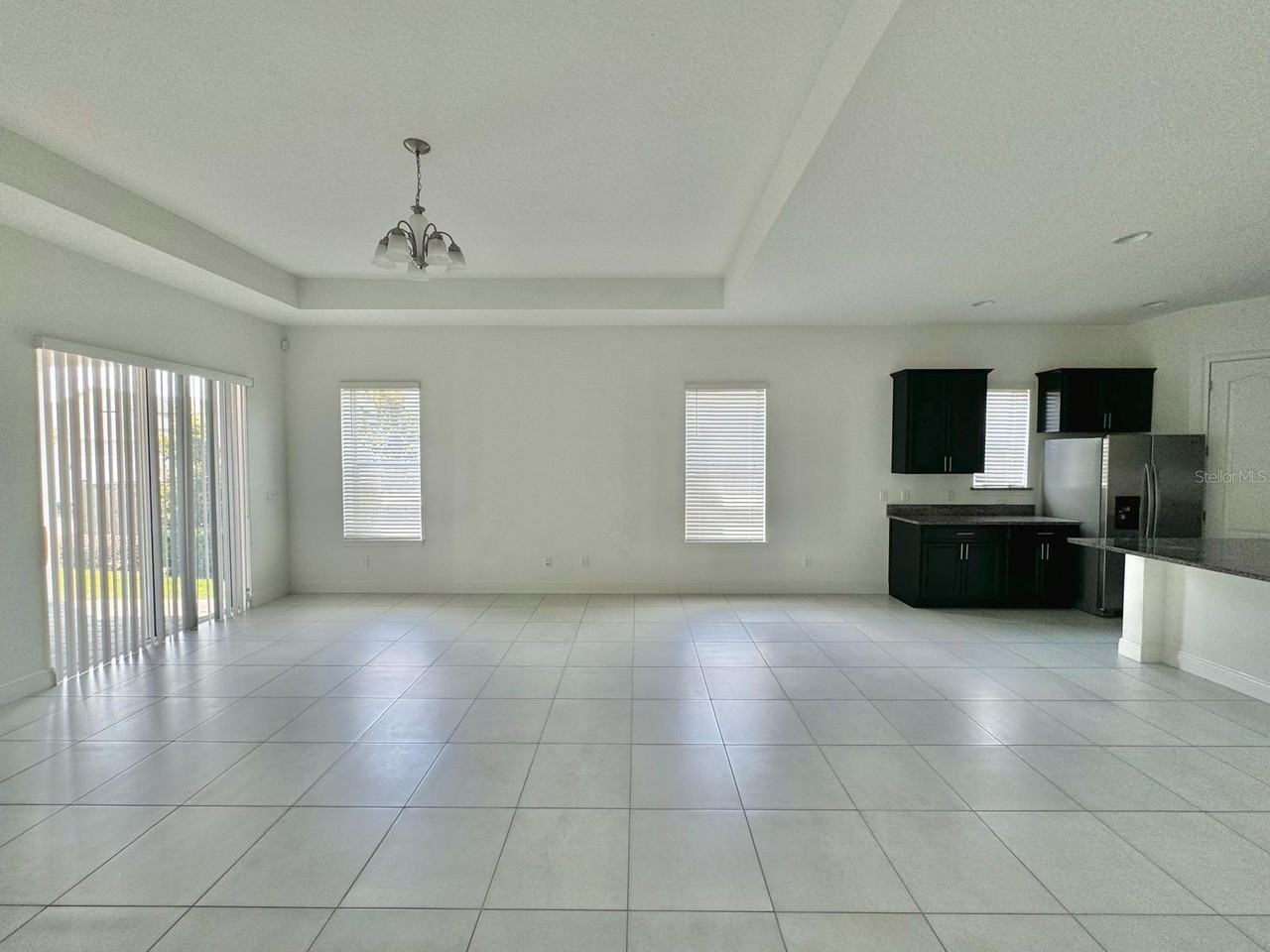 13372 Stoddart Ave - Photo 6 of 32