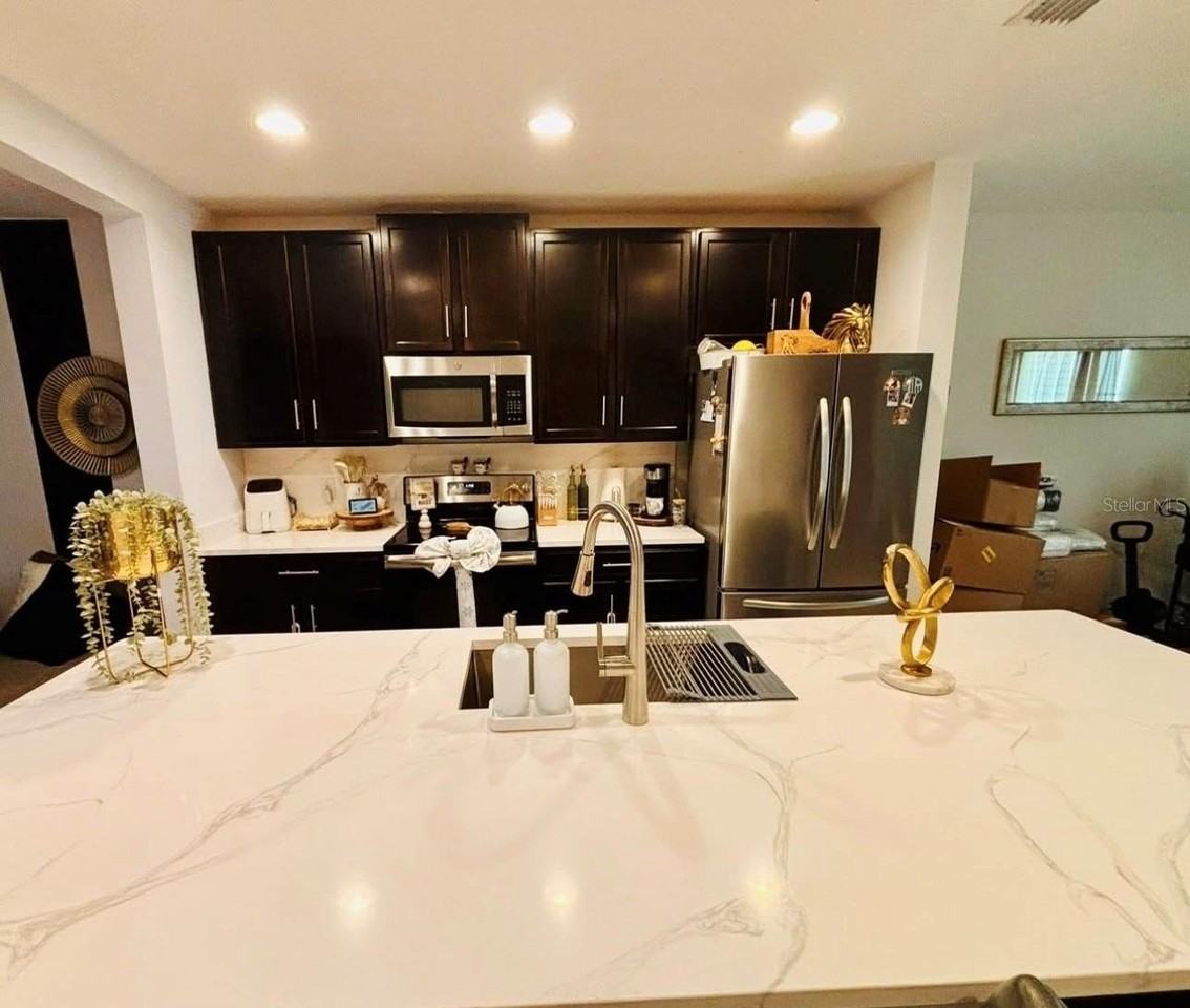 362 Annabelle Way - Photo 4 of 17