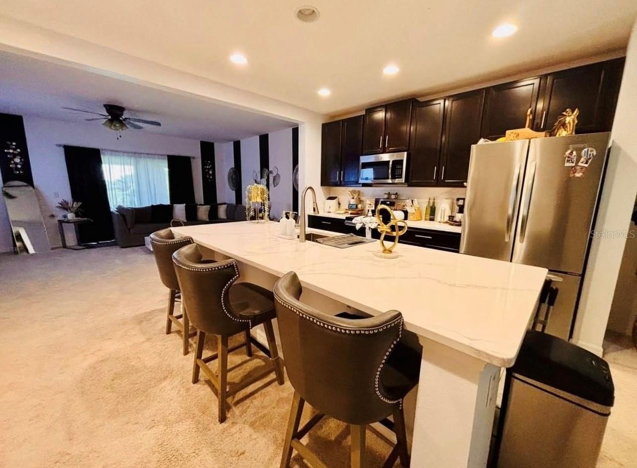 362 Annabelle Way - Photo 5 of 17