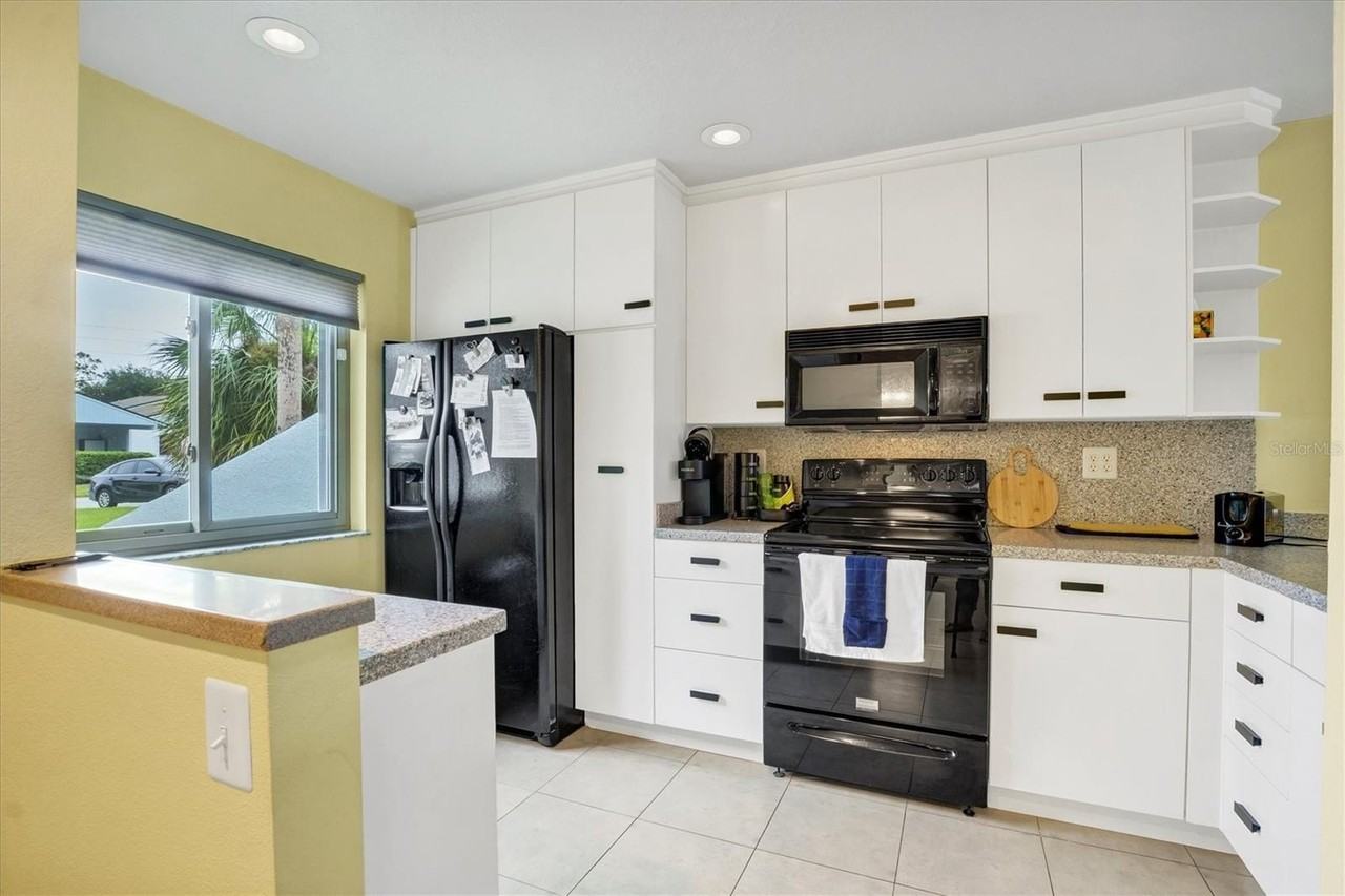 455 Prestwick Pl #455 - Photo 6 of 46