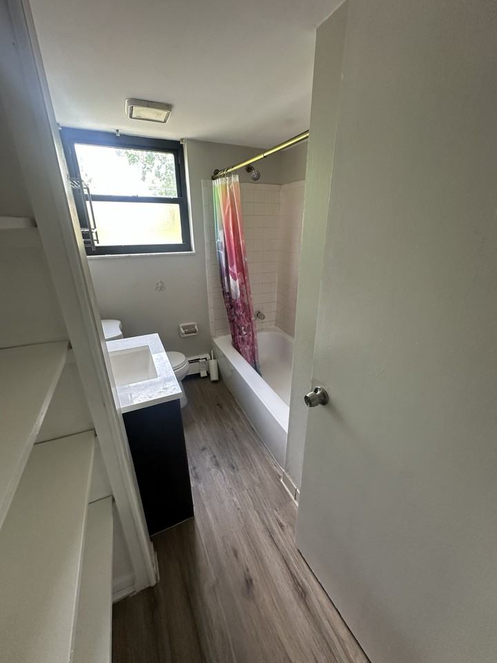 5824 Shadymist Ln #3 - Photo 6 of 9