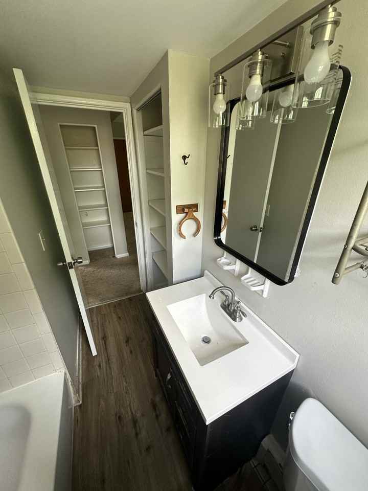 5824 Shadymist Ln #3 - Photo 7 of 9