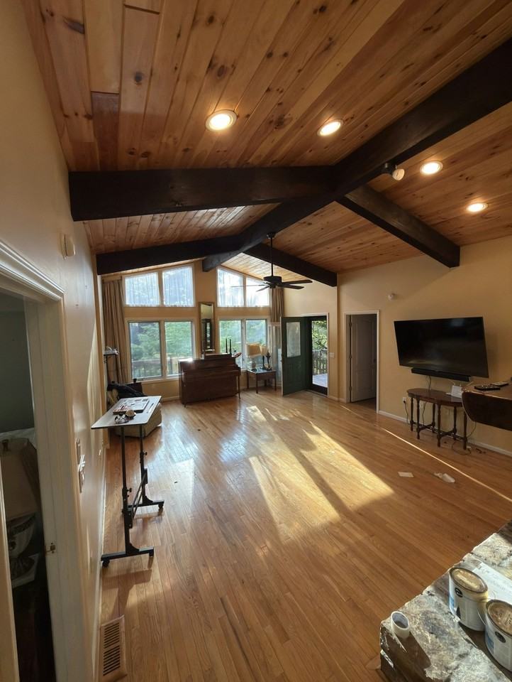 169 Brookview Lane, Unit Upper - Photo 4 of 15