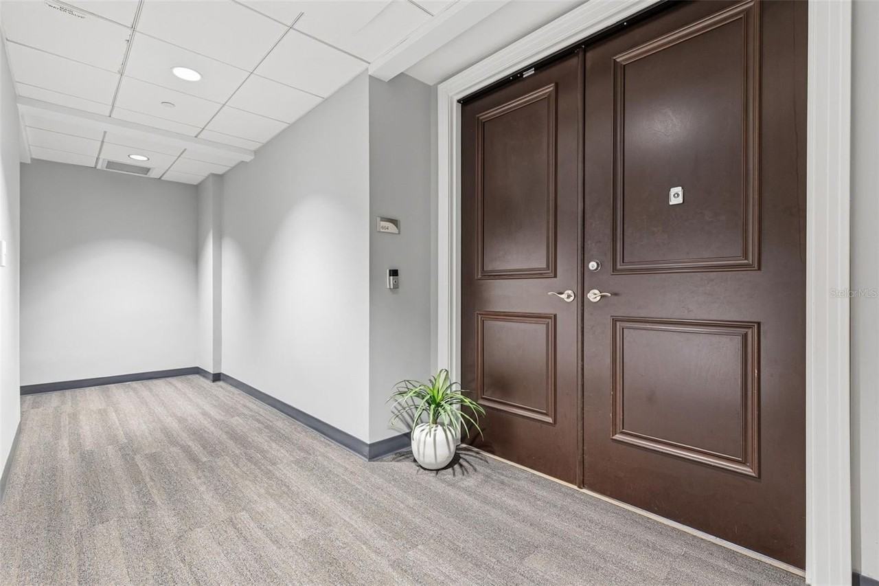 449 S 12th St #604 - Photo 3 of 34