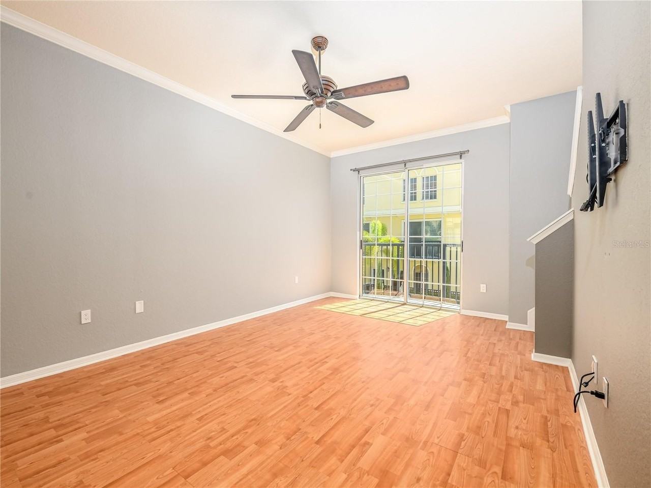 131 Grand Beach Pl #131 - Photo 5 of 25
