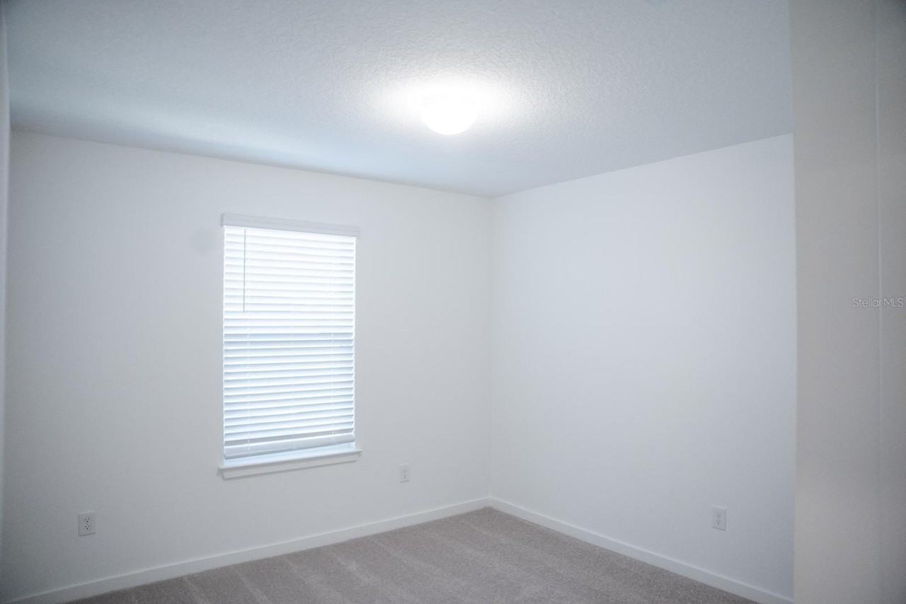 33410 Barnebrook Dr - Photo 5 of 26