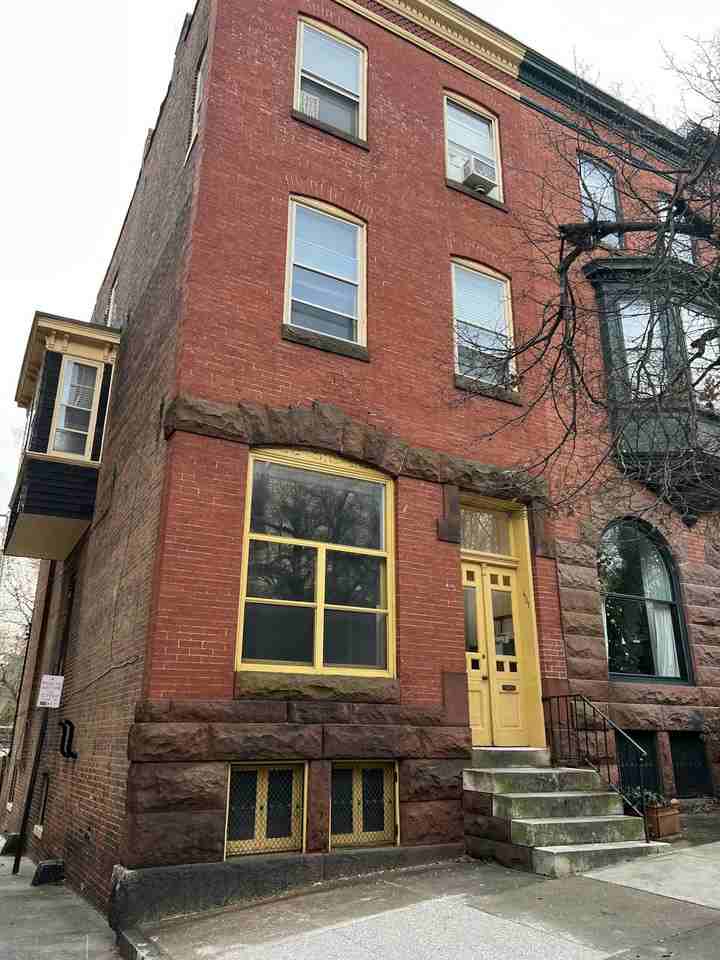 607 Reservoir Street, Unit 1 - Photo 2 of 9