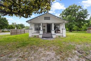 featured image of 2317 30th St