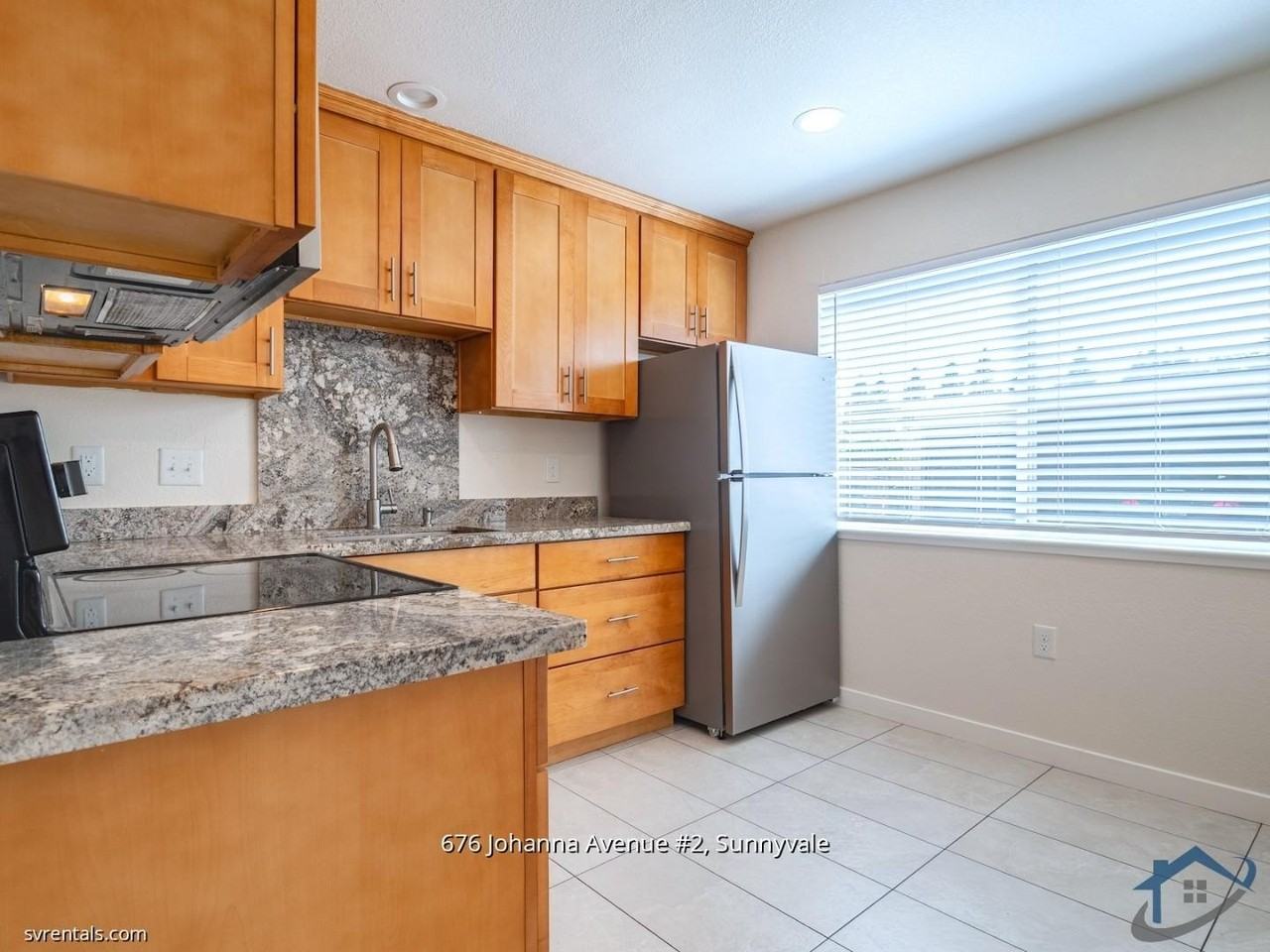 676 Johanna Ave - Photo 7 of 15