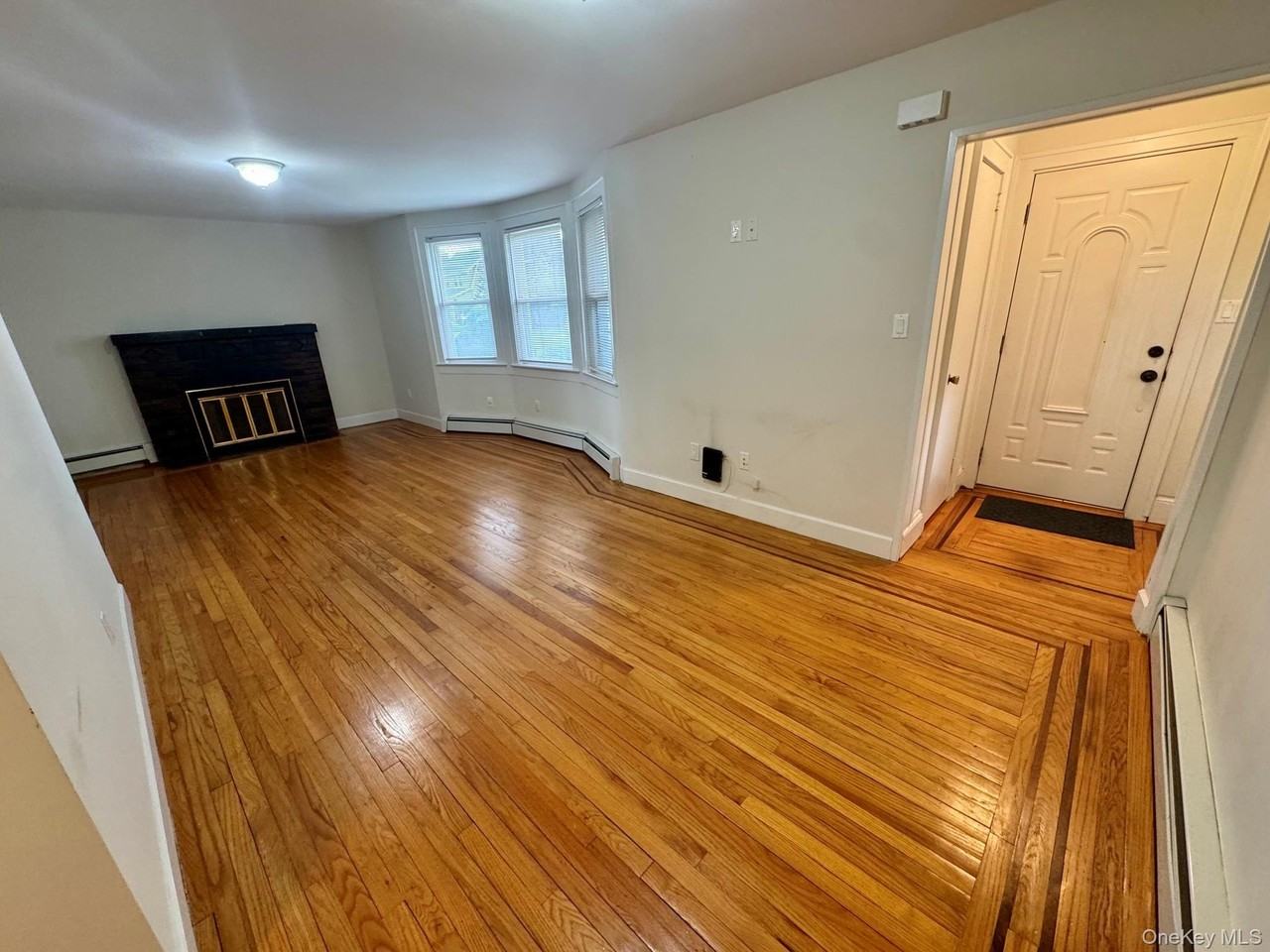 1 Allen St #1 - Photo 4 of 15