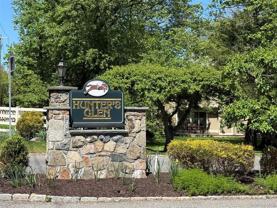 5801 Applewood Cir - Photo 1 of 1