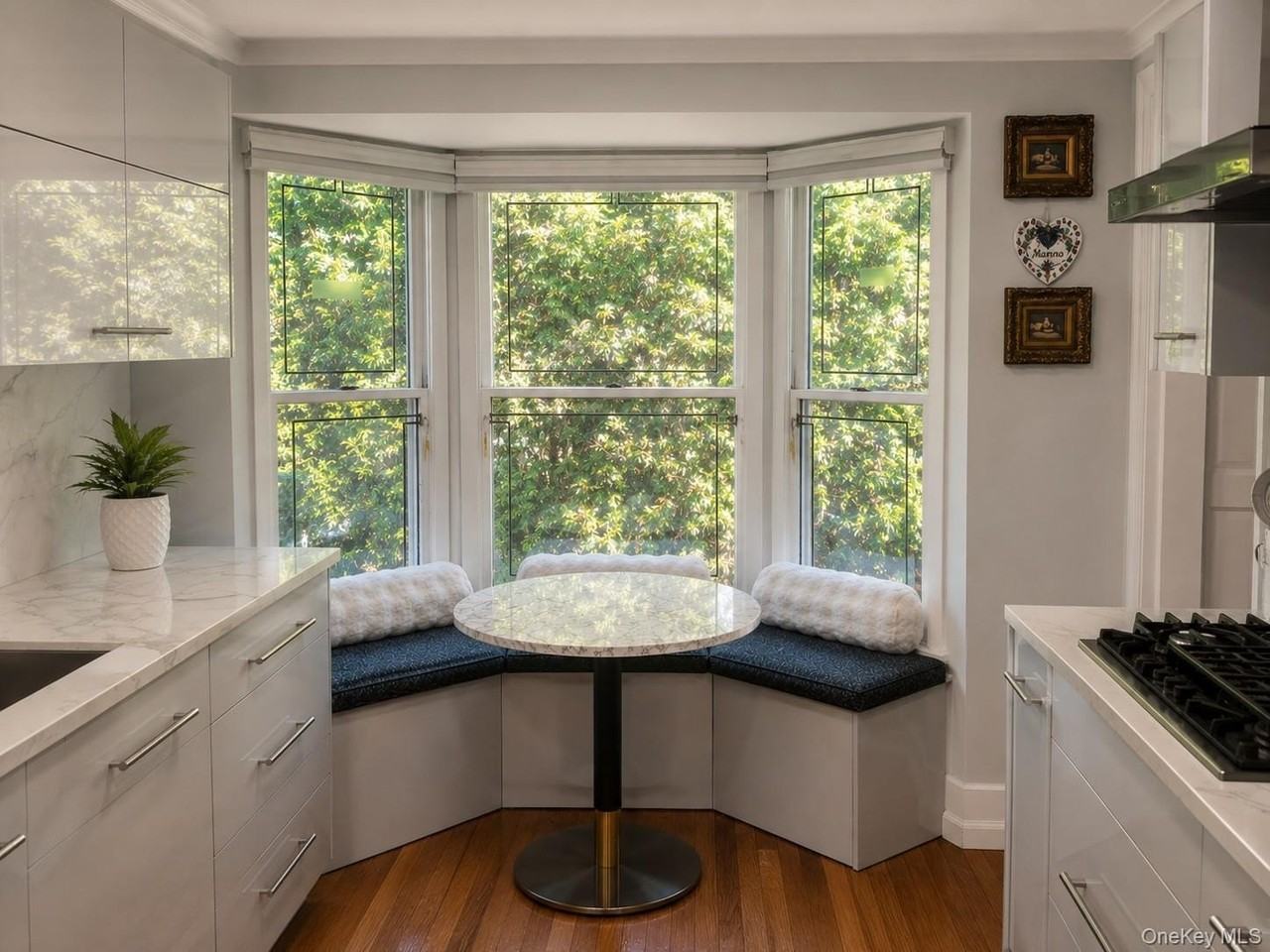 1180 E Broadway #4 - Photo 4 of 14