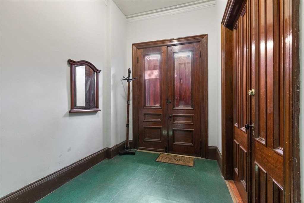 94 Mount Pleasant Ave #2 - Photo 6 of 17