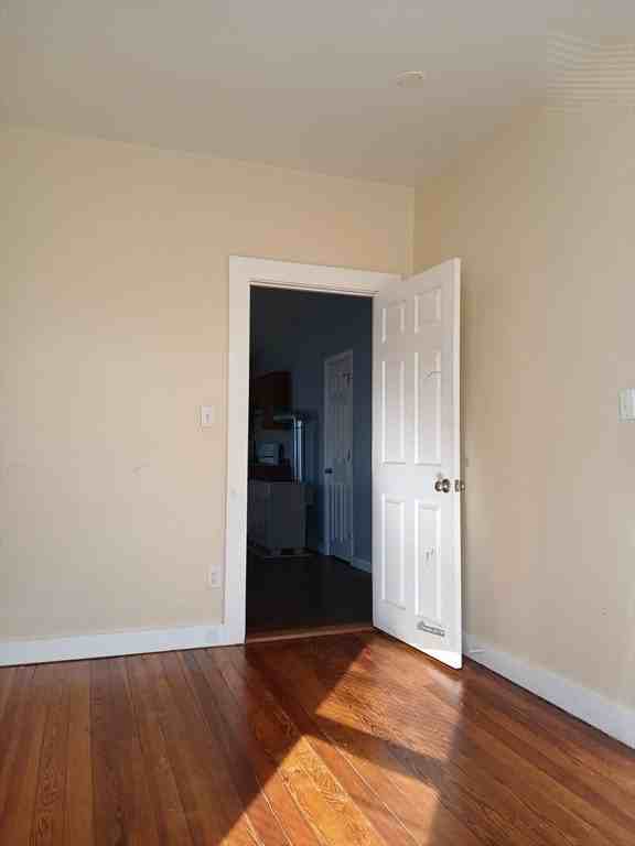 49 Frederick St #3E - Photo 6 of 8