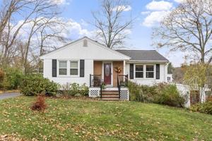 featured image of 26 Long Lake Rd #0