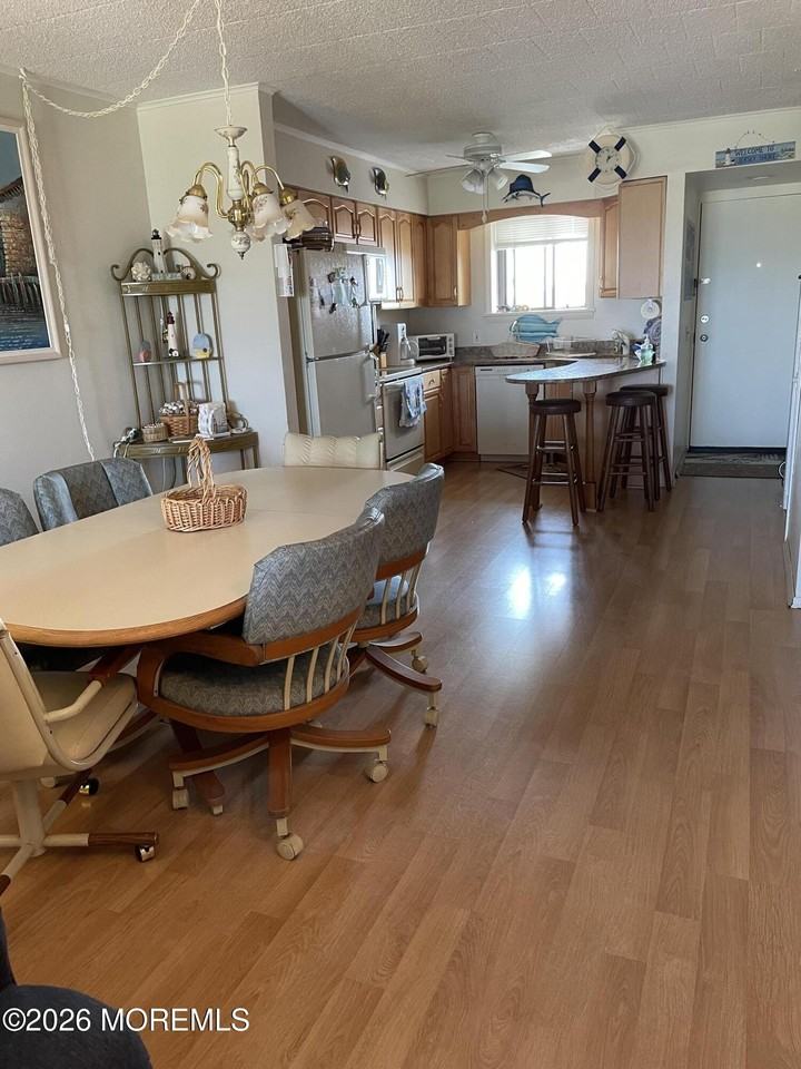 51 Hiering Ave #C6 - Photo 7 of 30