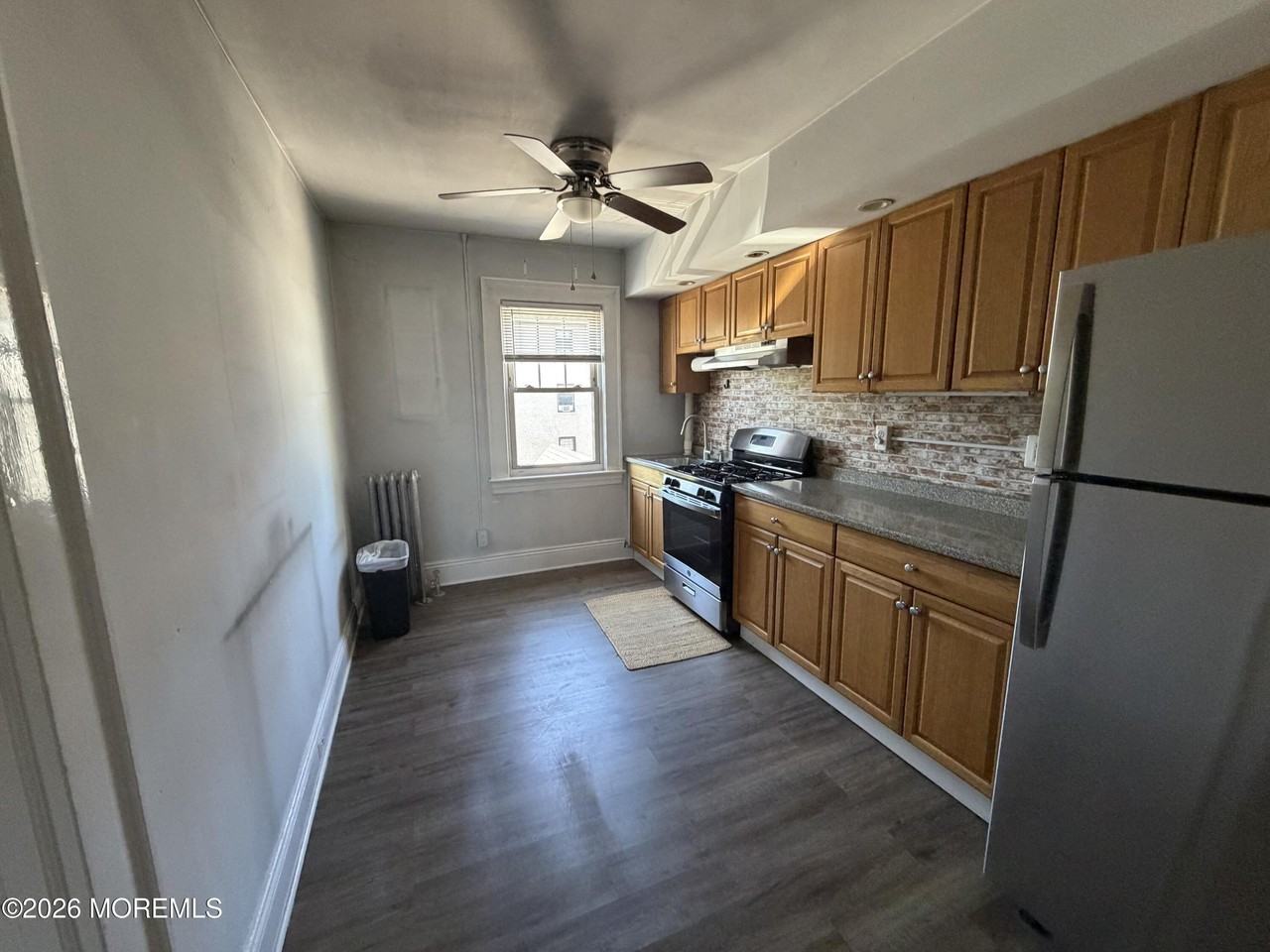 188 Broad St #188A - Photo 6 of 8