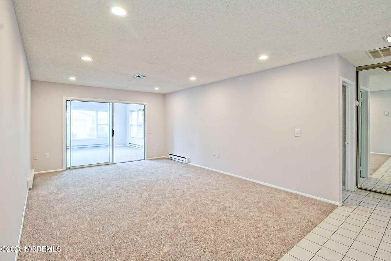 332B Quinton Dr - Photo 5 of 24