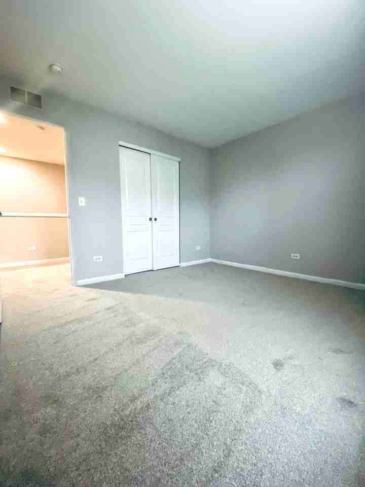 337 Devoe Dr #337 - Photo 2 of 23