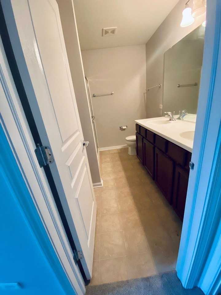 337 Devoe Dr #337 - Photo 6 of 23