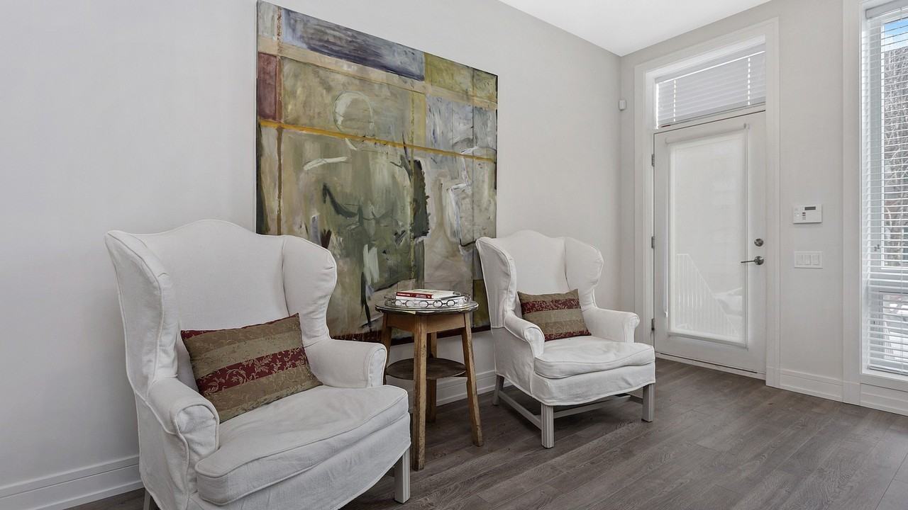 2812 N Mildred Ave #1E - Photo 4 of 21