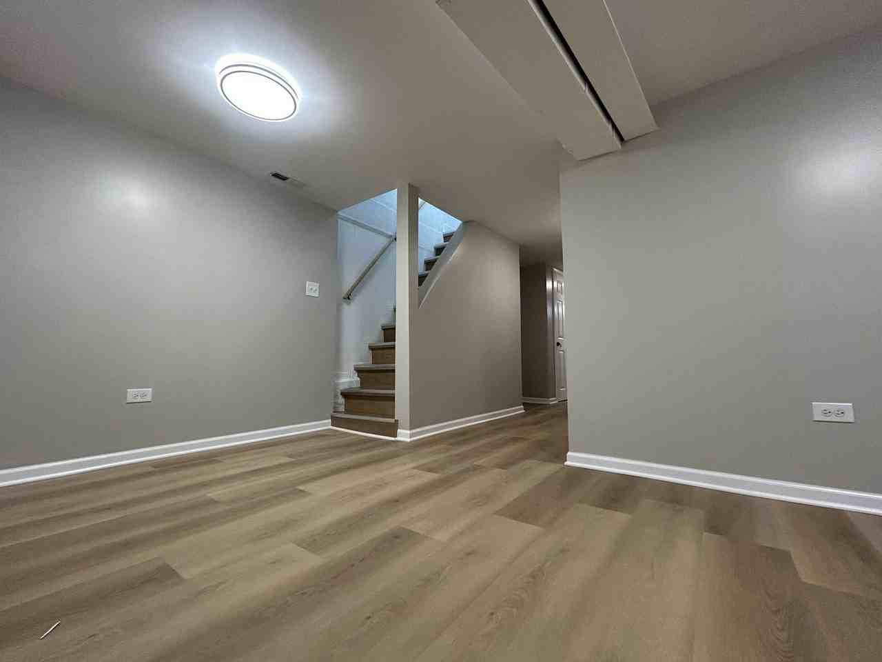 2902 W Diversey Ave #L - Photo 5 of 15