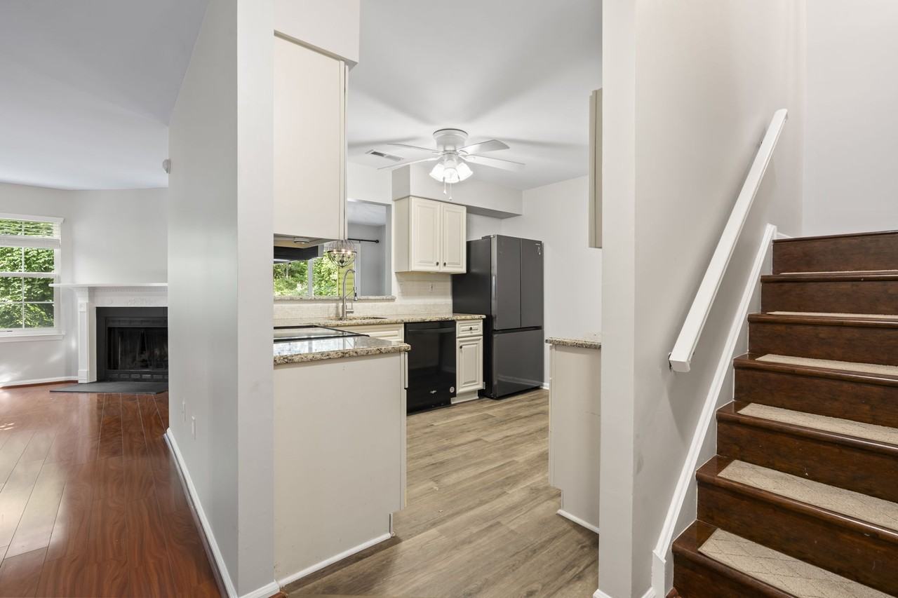 114 Briarcliff Ct #1 - Photo 6 of 10