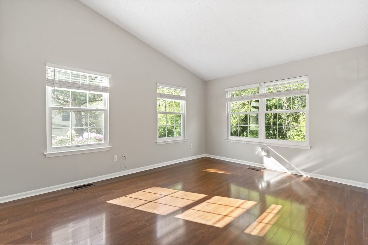114 Briarcliff Ct #1 - Photo 7 of 10
