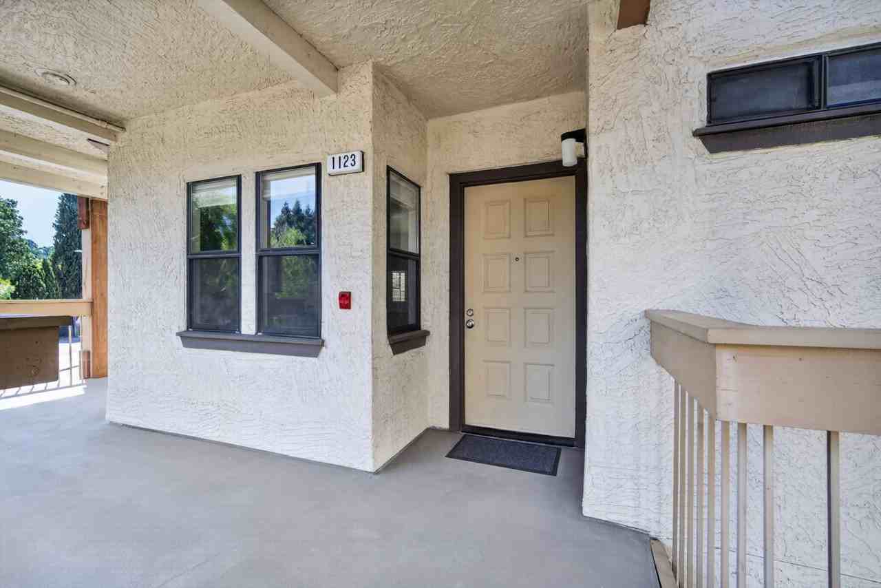 1123 South Villa Way - 1 #1 - Photo 2 of 10