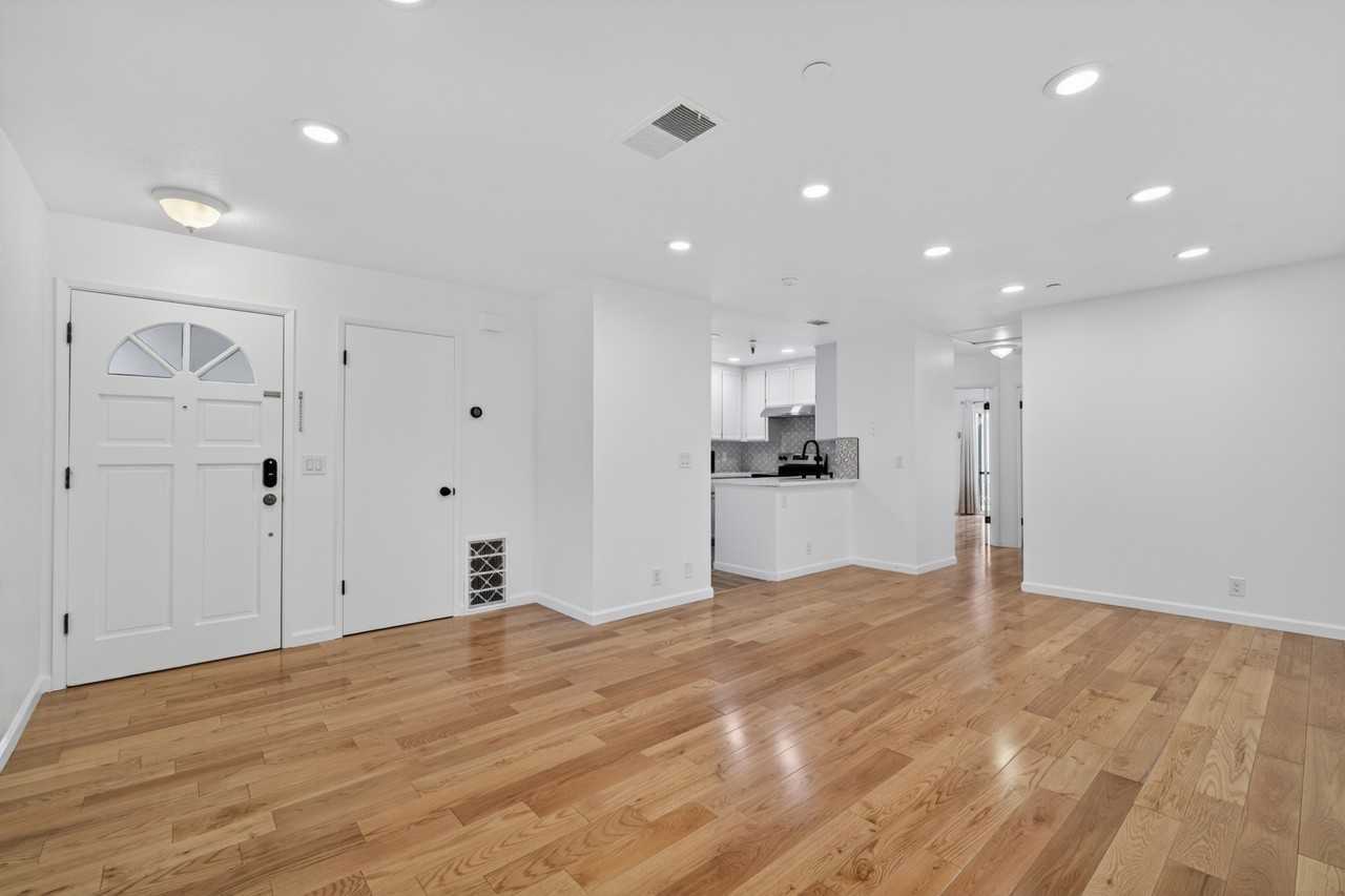 935 La Mesa Ter #1 - Photo 3 of 10